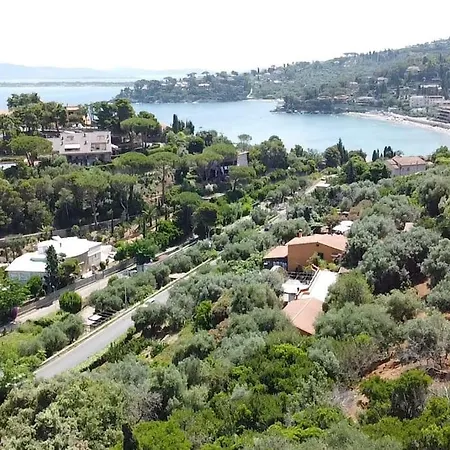 Villa Calvello-porto S. Stefano