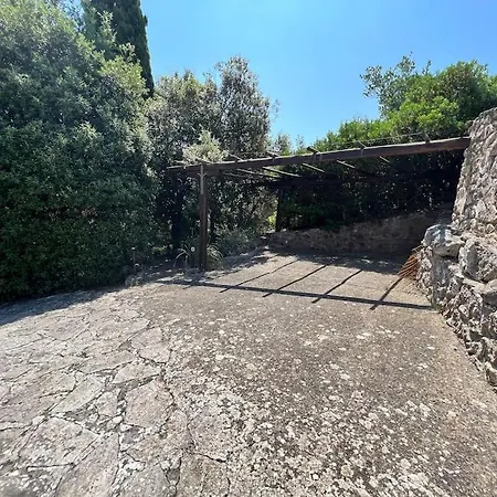 Calvello-porto S. Stefano Villa